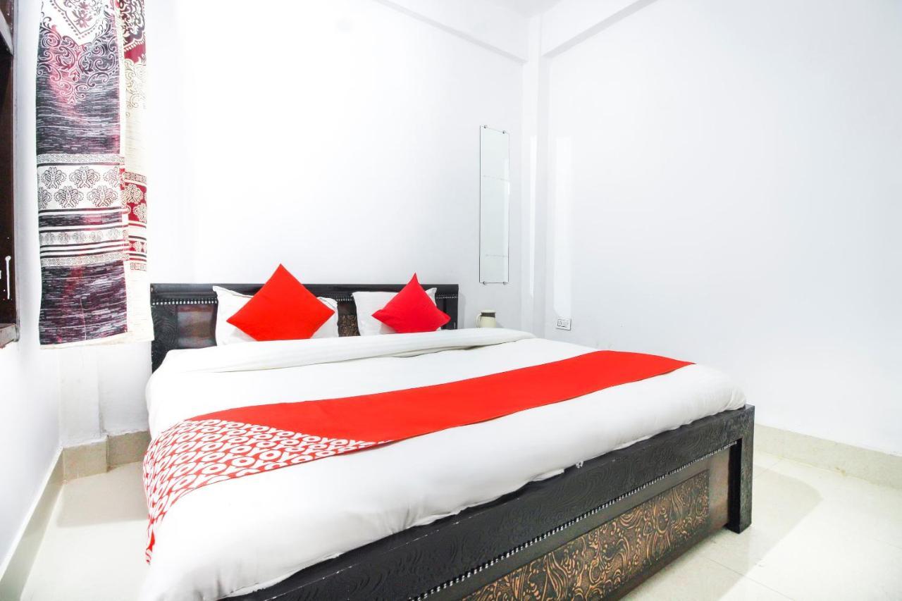 Oyo 67474 Rama Ashram Hotel Vrindāvan Екстериор снимка