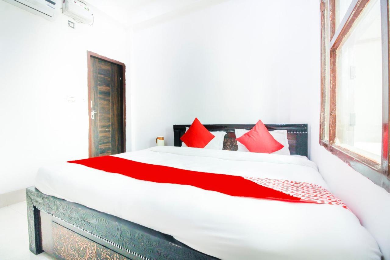 Oyo 67474 Rama Ashram Hotel Vrindāvan Екстериор снимка